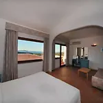 Micalosu מלון 3*