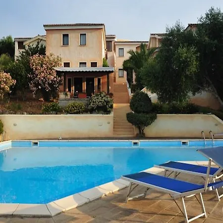 Hotel Micalosu Cannigione